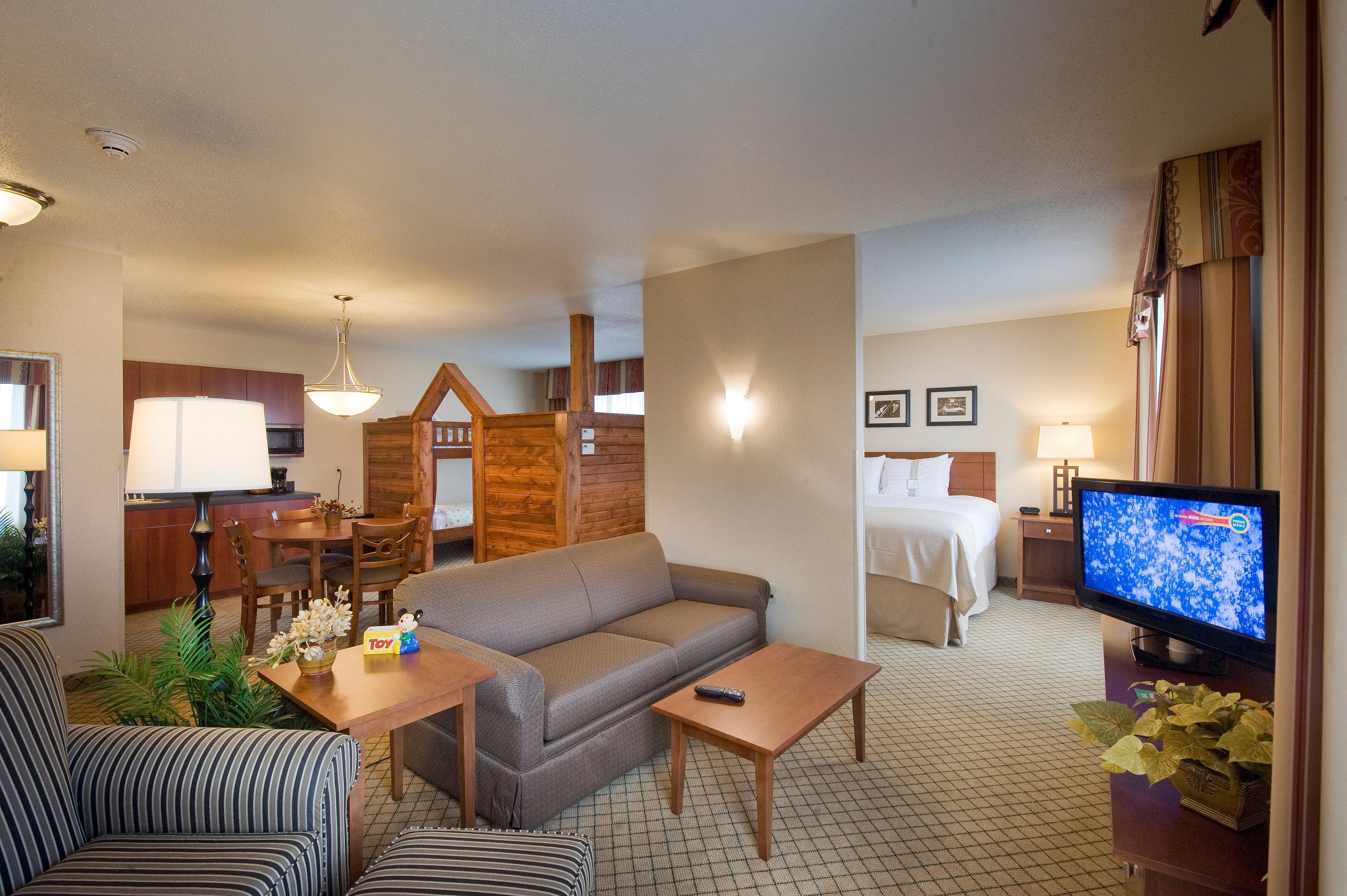 Holiday Inn Purdue - Fort Wayne By Ihg Exterior foto