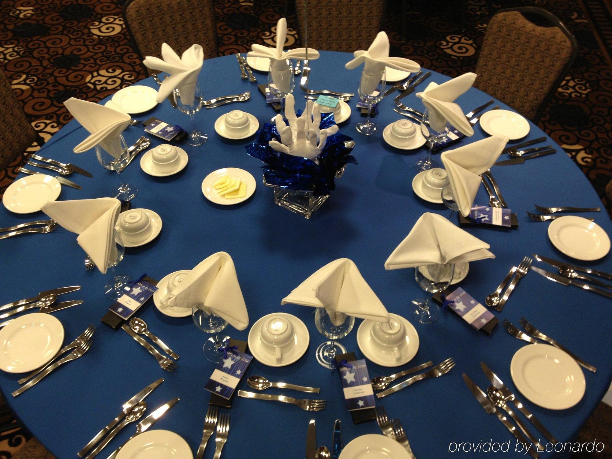 Holiday Inn Purdue - Fort Wayne By Ihg Exterior foto