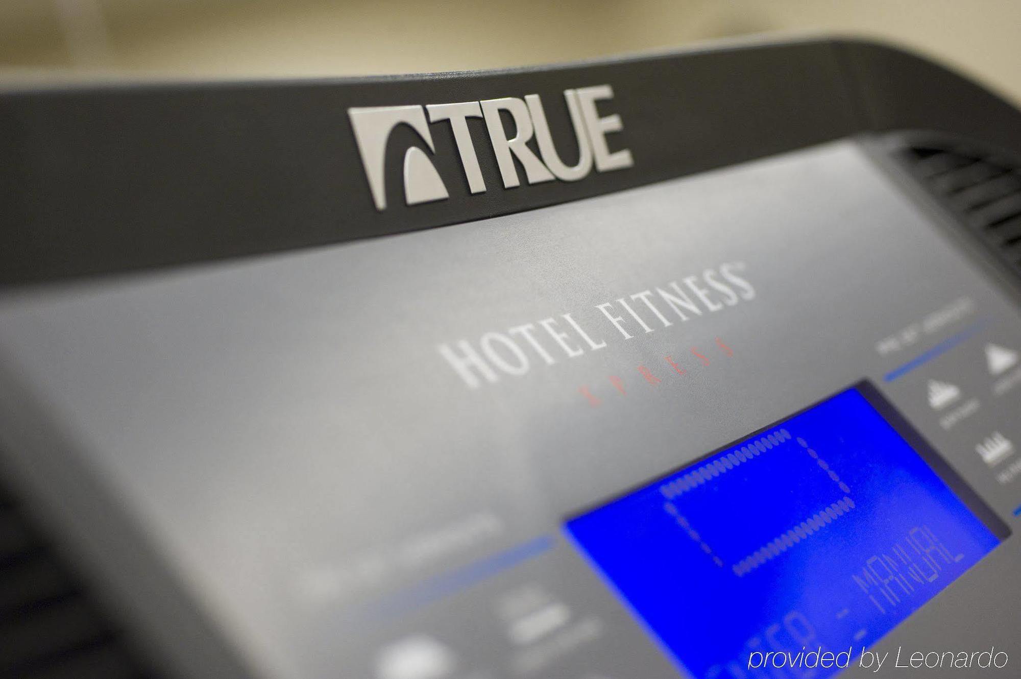 Holiday Inn Purdue - Fort Wayne By Ihg Exterior foto
